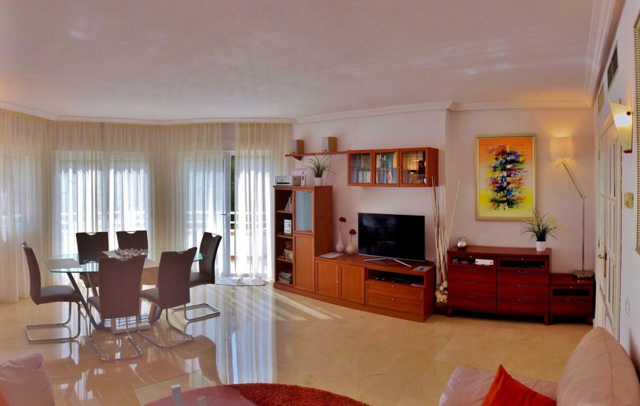Palmeras Del Golf Benalmadena Bagian luar foto